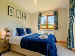 2 Bed in Llandrindod Wells 89064