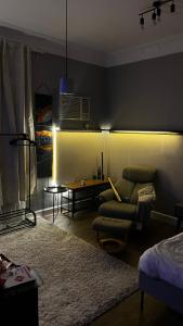 غرفة مميزه بتجربة سينمائية