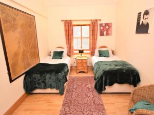 2 bed property in Cairnbaan CA113