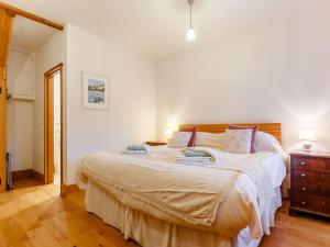 1 Bed in Hope Cove 90026