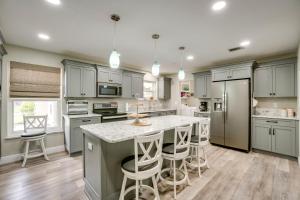 Heated Pool and Spacious Yard Port Charlotte Escape