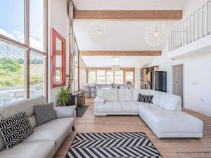 3 Bed in Freshwater East 66265