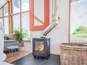 3 Bed in Freshwater East 66265