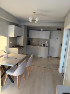 Apartament solid house perla Mamaia