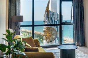 Panorama Supreme by Aesthaven