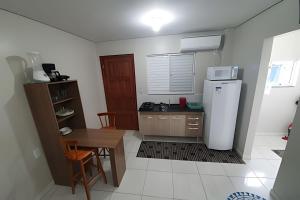 Casa e Kitnets Imbituba Praia da Vila