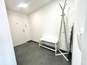 Bright Apartment - Na Vinici Prague 2