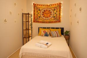 Cᴀsᴀ ᴅᴀ Vᴏ́ Lɪʟᴀ Gᴜᴇsᴛ Hᴏᴜsᴇ - Qᴜᴀʀᴛᴏs ᴘʀɪᴠᴀᴛɪᴠᴏs ᴀᴏ ʟᴀᴅᴏ ᴅᴏ ᴍᴇᴛʀᴏ̂ ᴠɪʟᴀ Mᴀʀɪᴀɴᴀ ᴇ Aɴᴀ Rᴏsᴀ! Sᴇᴜ ᴄᴀɴᴛɪɴʜᴏ ᴇᴍ SP