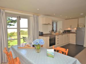 2 bed property in Port Isaac 44397
