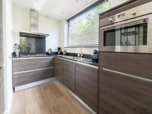 Villa in Egmond near Beach & Windmill