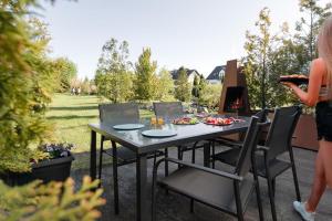 Comfortable holiday home, sauna, whirlpool