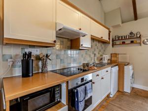 4 Bed in Morwenstow CORYS