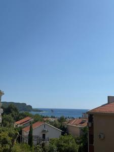 Apartment with balcony sea view and Parking B12