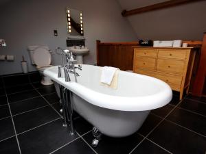 4 bed in Hovingham G0146