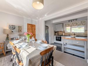 3 Bed in Bamburgh 90351