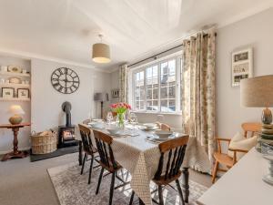 3 Bed in Bamburgh 90351