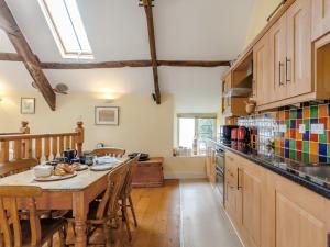 2 Bed in Appledore 77915