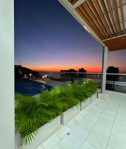 Wai BlueSalguero SuitesAutenticoCerca MARSSC21