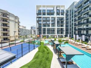 Modern Studio - Pool, Gym & Padel