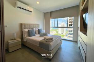 Wai BlueSalguero SuitesModernoApartasuiteSSH07