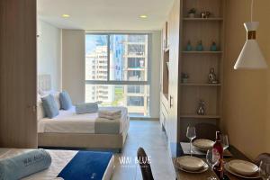 Wai BlueSalguero SuitesModernoApartasuiteSSH07