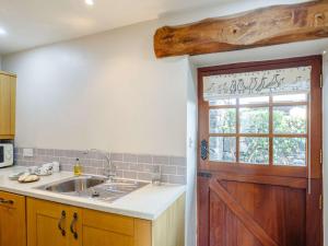 1 Bed in Barmouth 89777