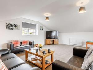 2 Bed in Barnstaple 89950