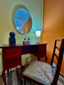 1961 Los Naranjos Hostal