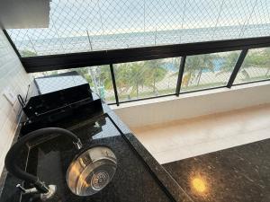 Pé Na Areia Praia do Maracanã III