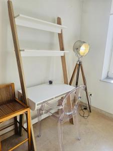 Urban stay 1BR flat near the train station-GAR68