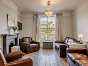 6 Bed in Dolgellau 91711
