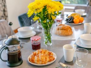 4 Bed in Westward Ho 91814