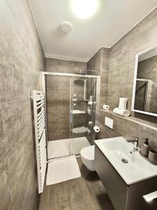 Cozy Apartment with Parking and Outdoor Space