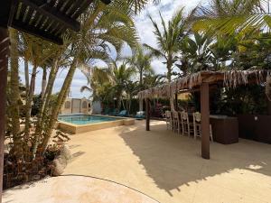 Villa Lunas de Mar- 10 pax, pool, walk to beach
