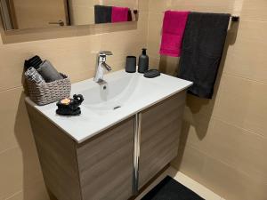 M&S House prestigia plage des nations