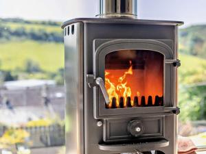 4 Bed in Millbrook 58602