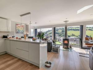 4 Bed in Millbrook 58602