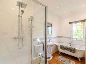 2 Bed in Eastbourne 83735