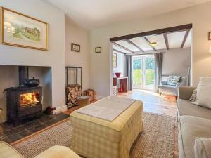 2 Bed in Bridlington 13mls E 93140