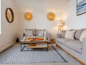 4 Bed in Westward Ho 66659