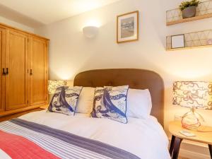 2 Bed in Downderry 89885