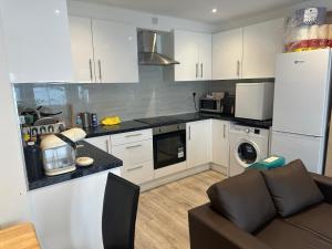 room with great access to central London