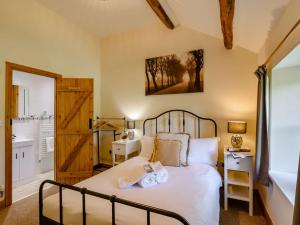 2 Bed in Bouth LCC03