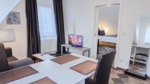 Kassel - Gemütliches DG Apartment in Fuldatal mit Parkplatz & Wlan - OneN8