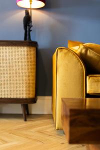 Centre Meadowside Residence