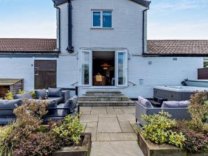 3 Bed in Melton Mowbray 61788