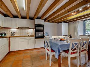 3 Bed in Shaftesbury 95685