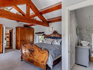 4 Bed in Wincle 95651