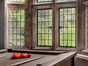 5 Bed in Monmouth 94050