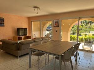 Villas Villa in Algajola near Beach & Pool : photos des chambres